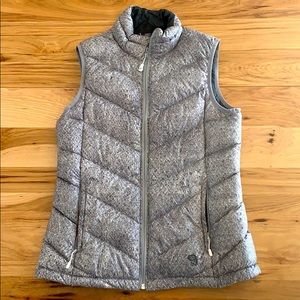 Mountain Hardware vest